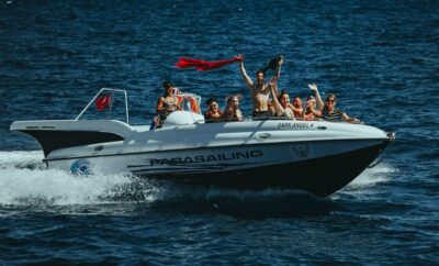 Navegar con amigos: La mejor forma de disfrutar del mar